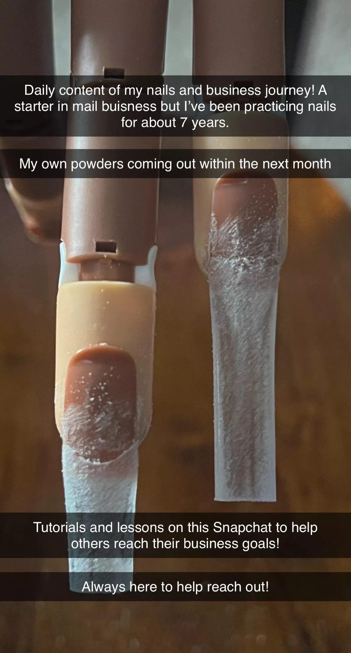 Add laninails on Snapchat