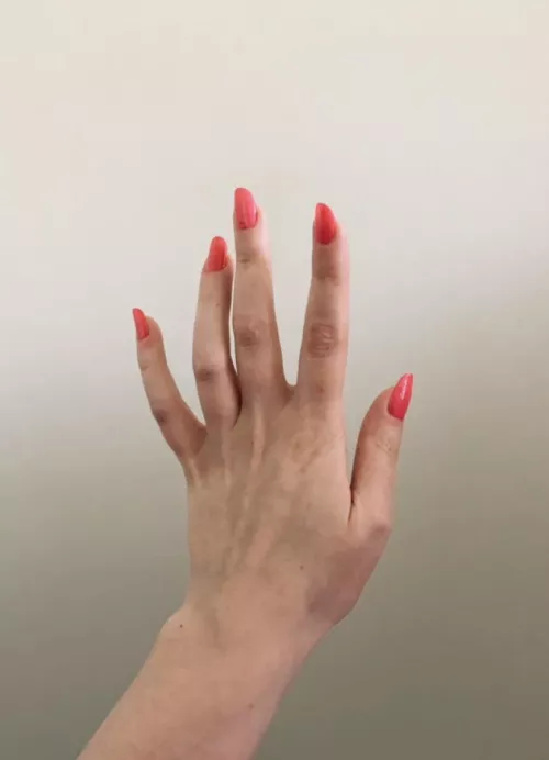 barbie claws