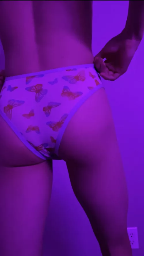 Do you like my cute panties?