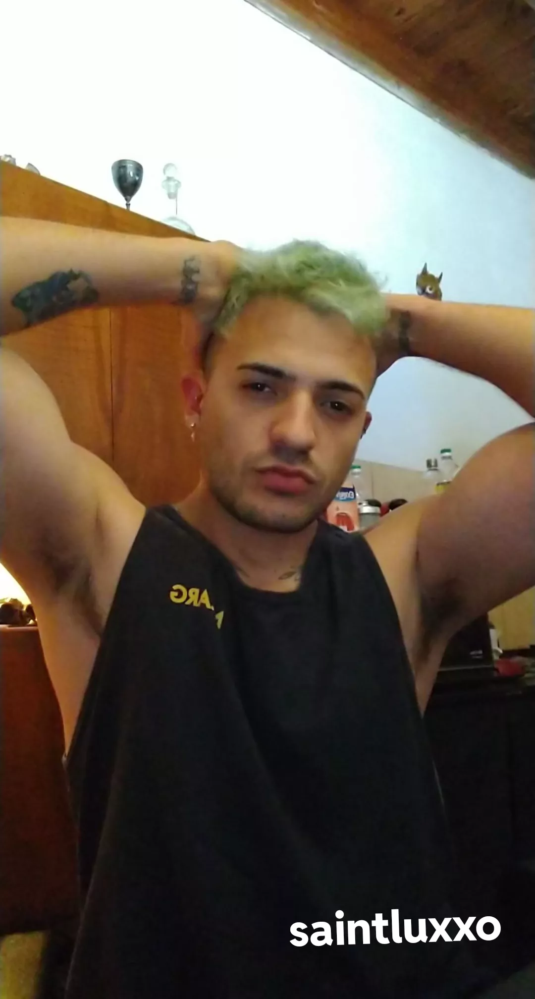 do you wanna know the smell?!