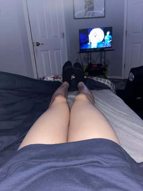 Do you wanna lay in my lap or do I sit in yours?