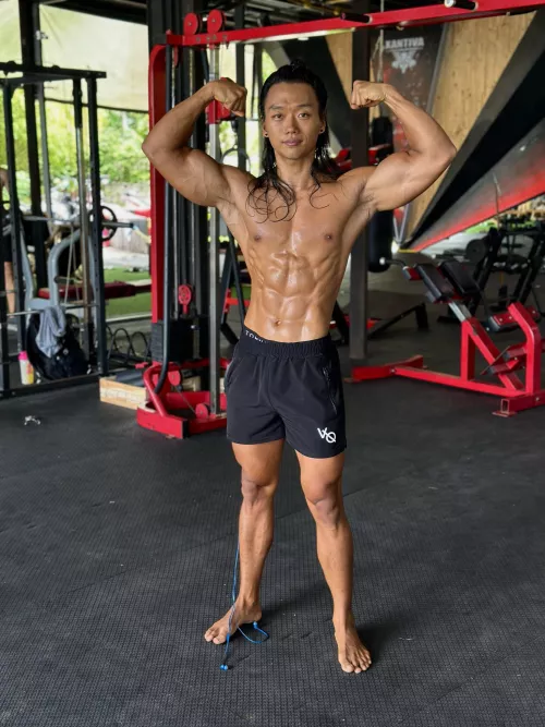 done with gym. join me in the shower?