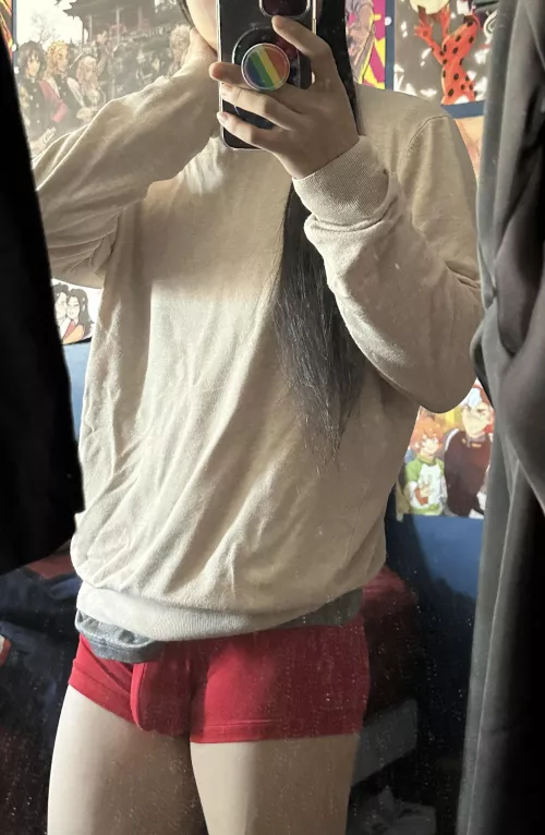 Don’t mind the dirty mirror~