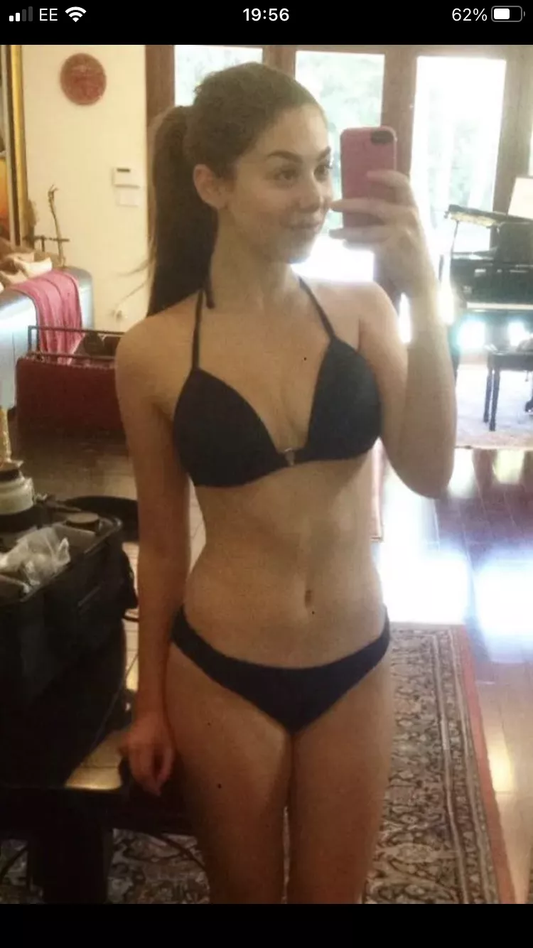 dying to rub my cock all over kira kosarin