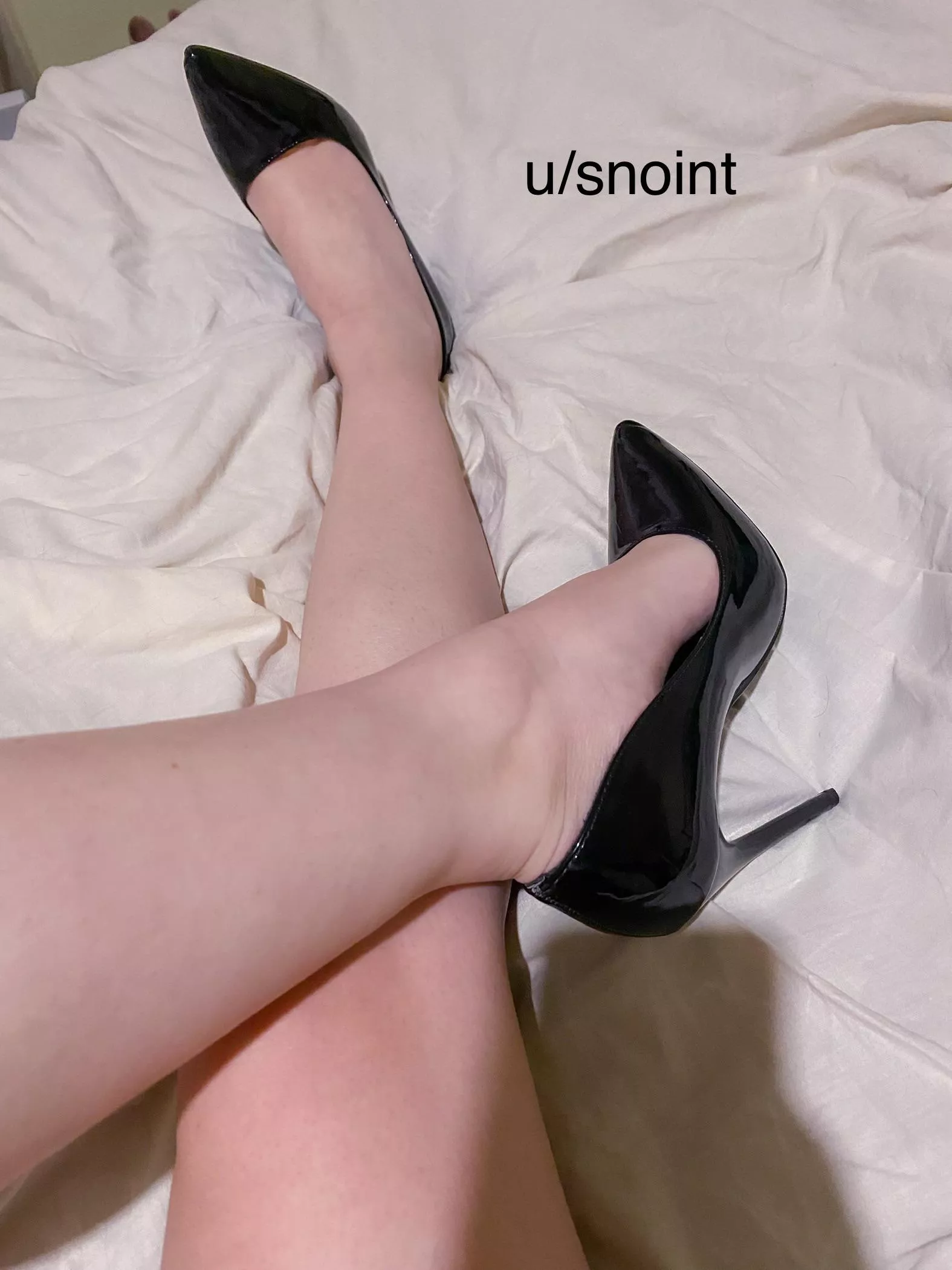 [F] In love with my stilettos