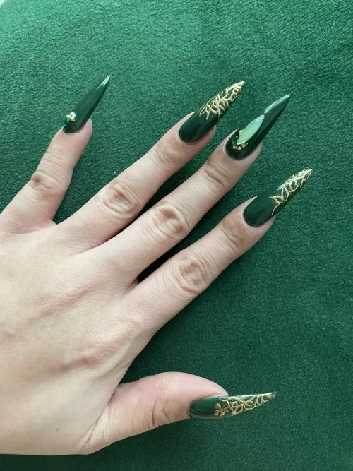 Feelin like a piece of antique jewelry