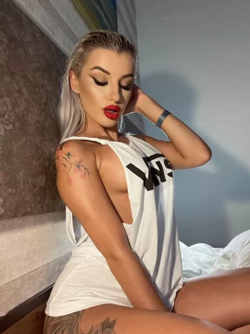 Feeling horny when the night comes