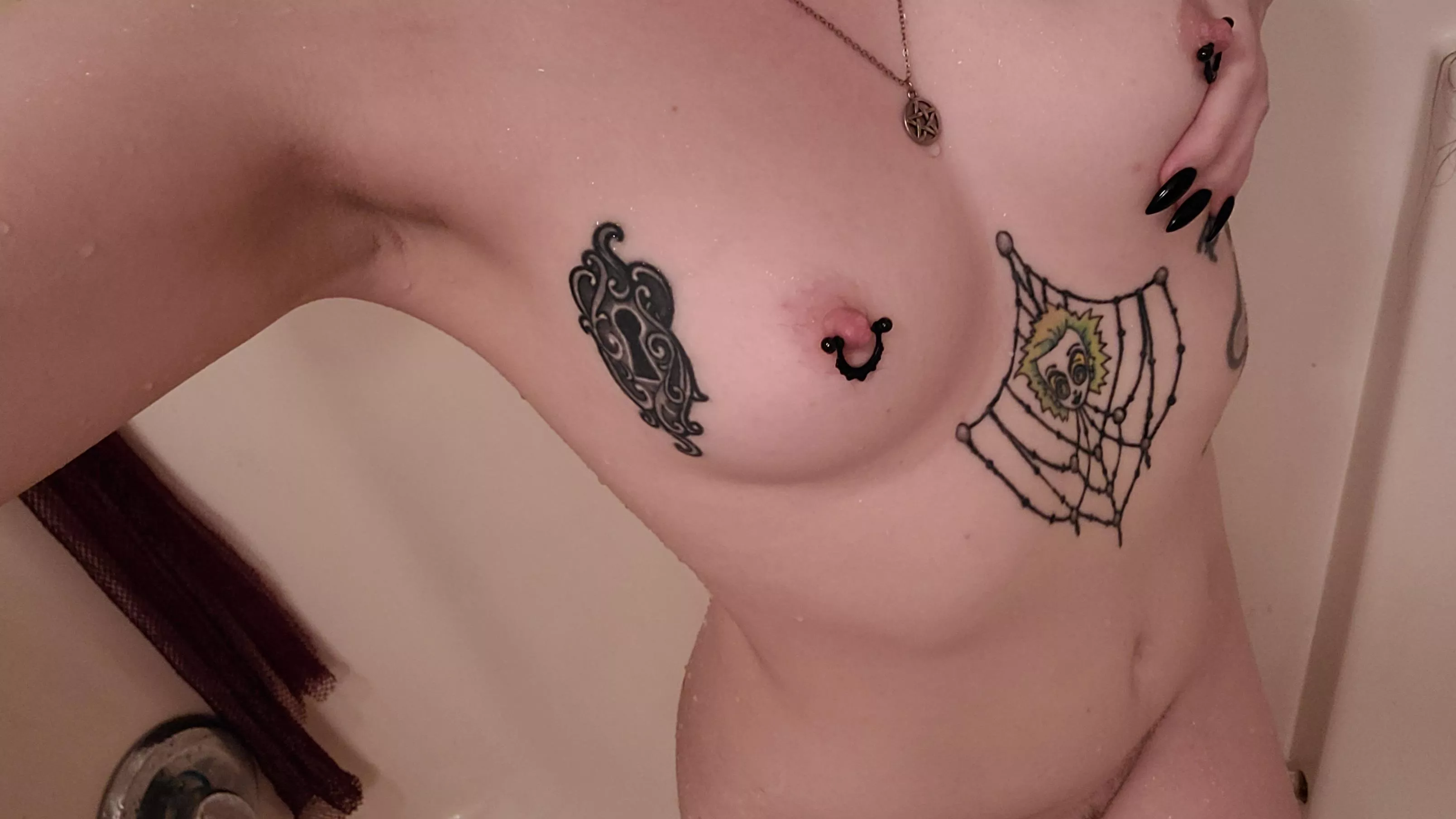 Fresh out of the shower, wanna dirty me up?