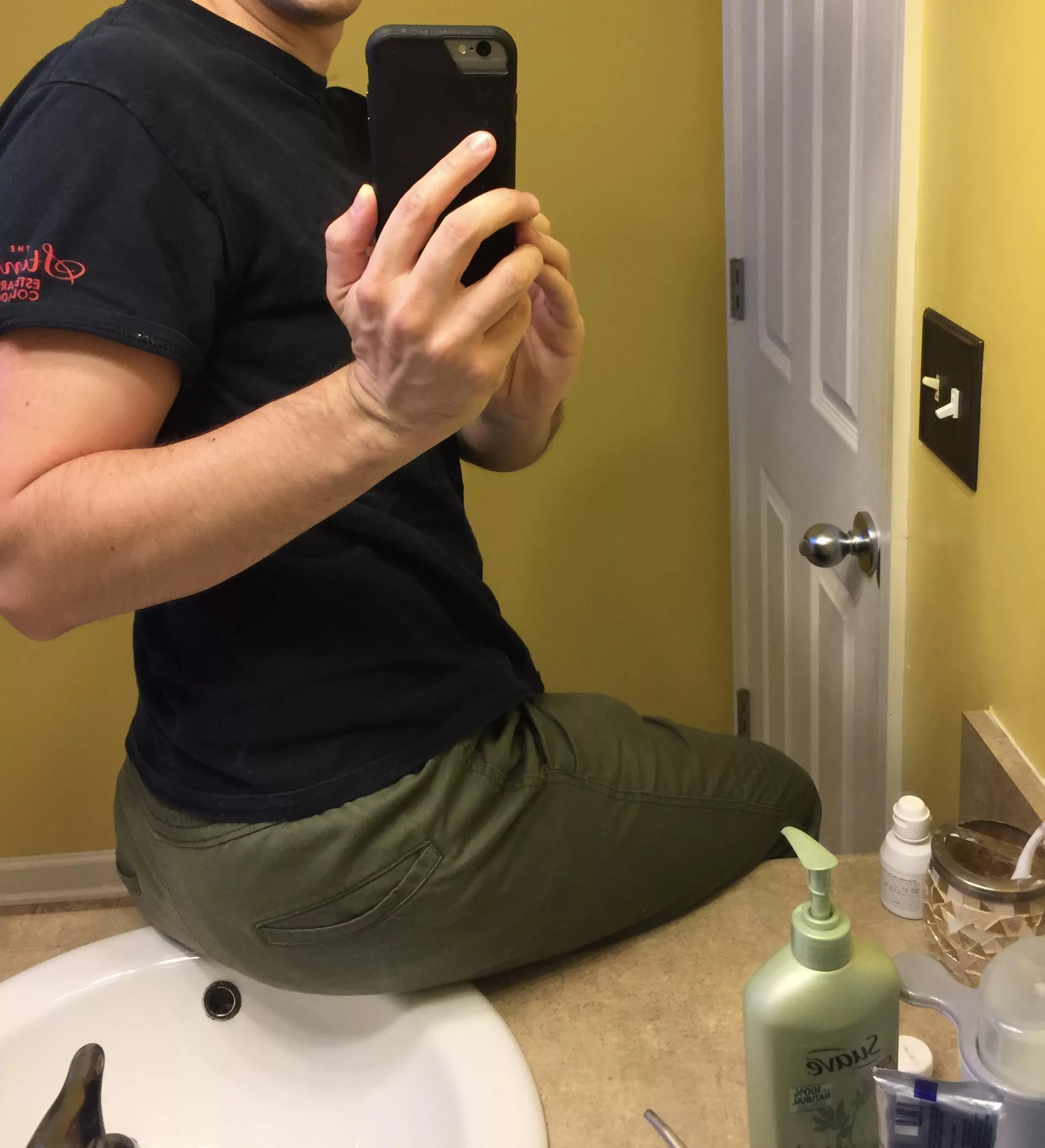 Full reveal in my profile 😜