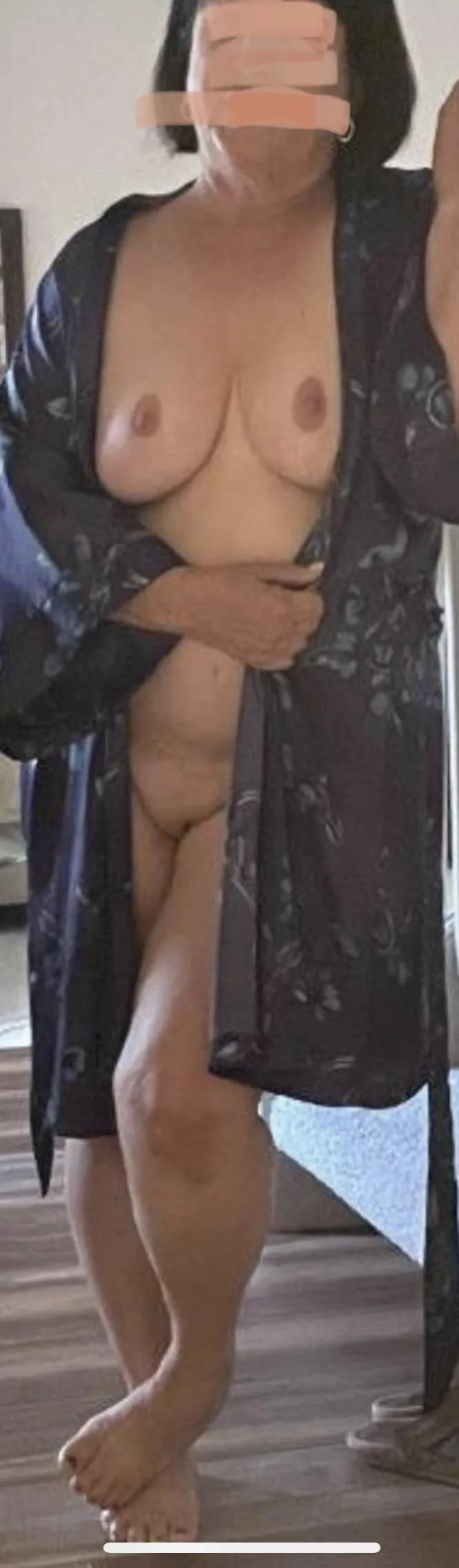 GILF73, the bedroom is waiting