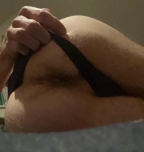 Hairy ass horny for ur dick
