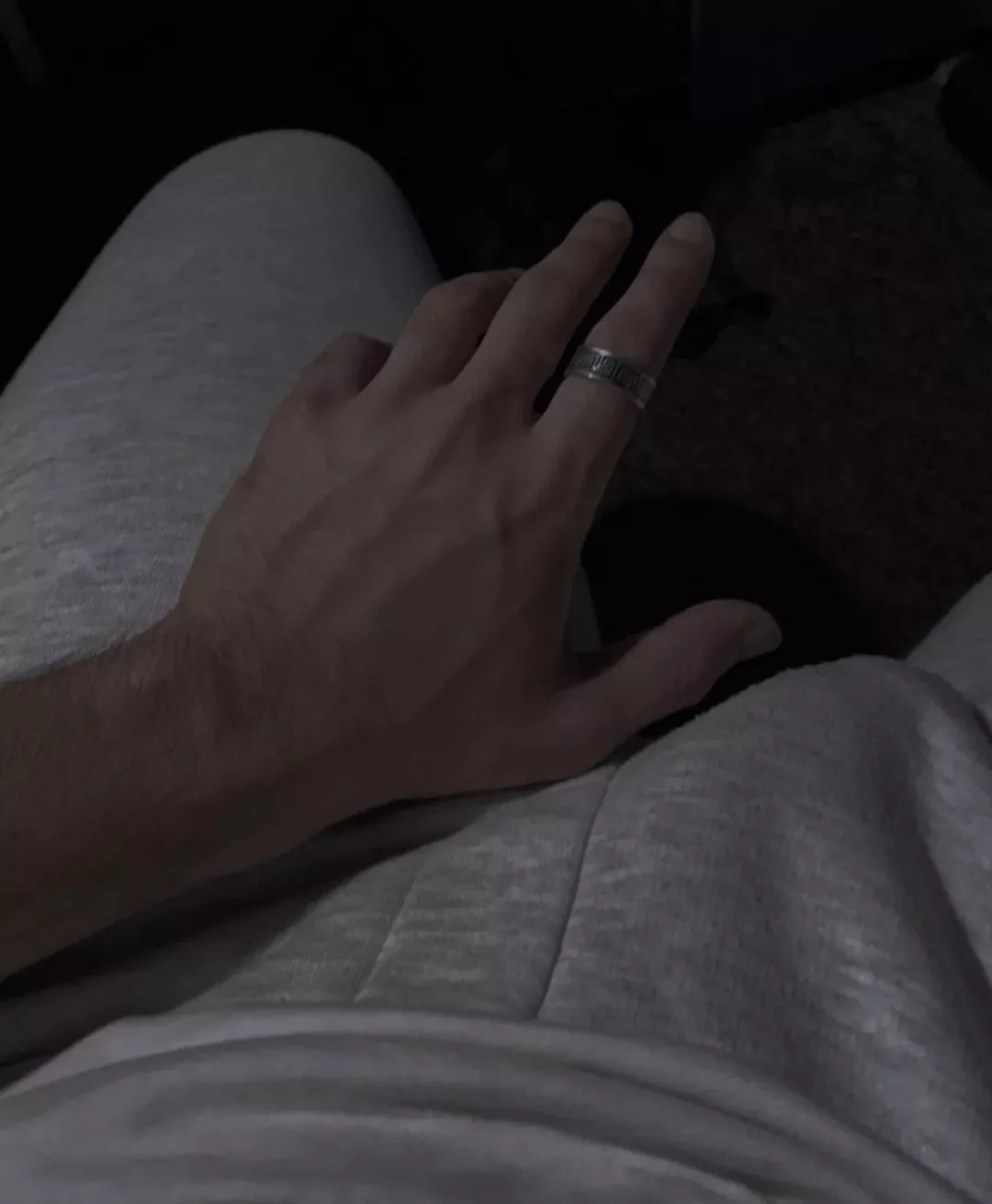hand and bulge