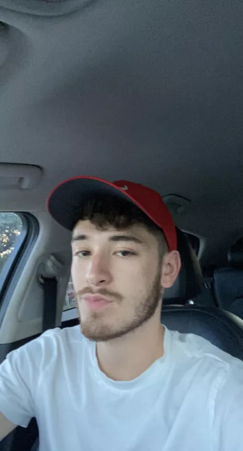 Hats are a guys best friend 😚