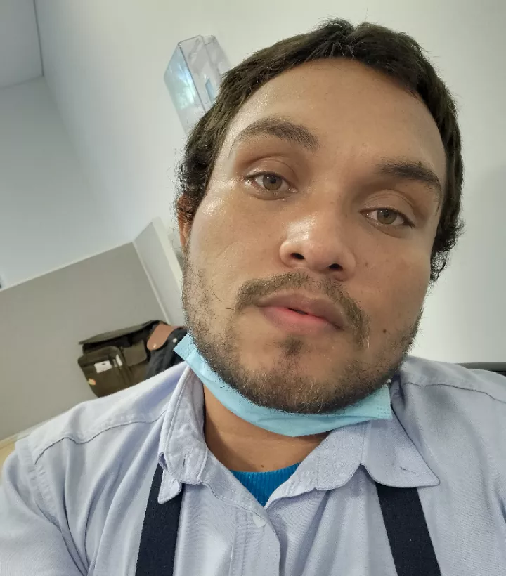 Hi. Due the lack of brown people. I'm here to represent. From 🇲🇽