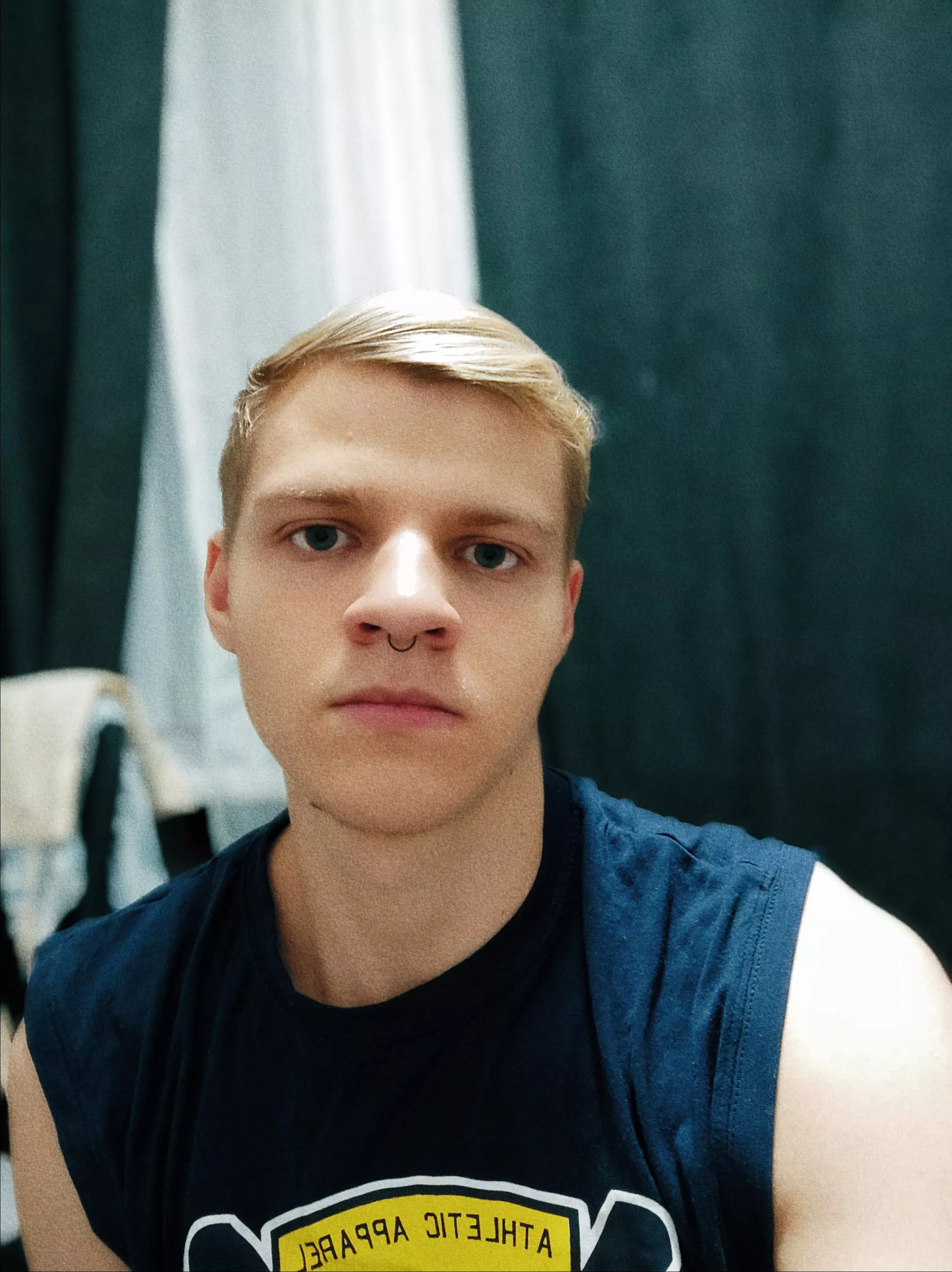 Hi guys! Have a good day 💫