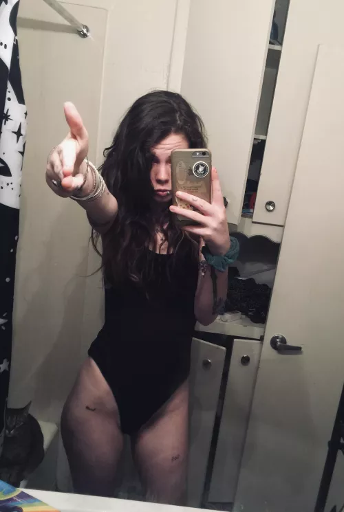 I don’t feel like taking prisoners today. 👿🏴‍☠️ [domme]