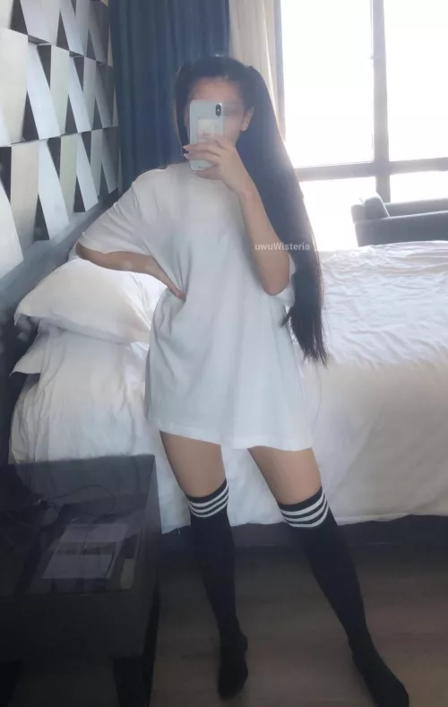 i like the stripes on my socks 😌