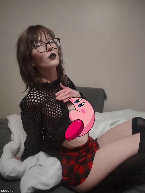 I wish someone would turn me into a hentai waifu, some guy told me he would but then ghosted me