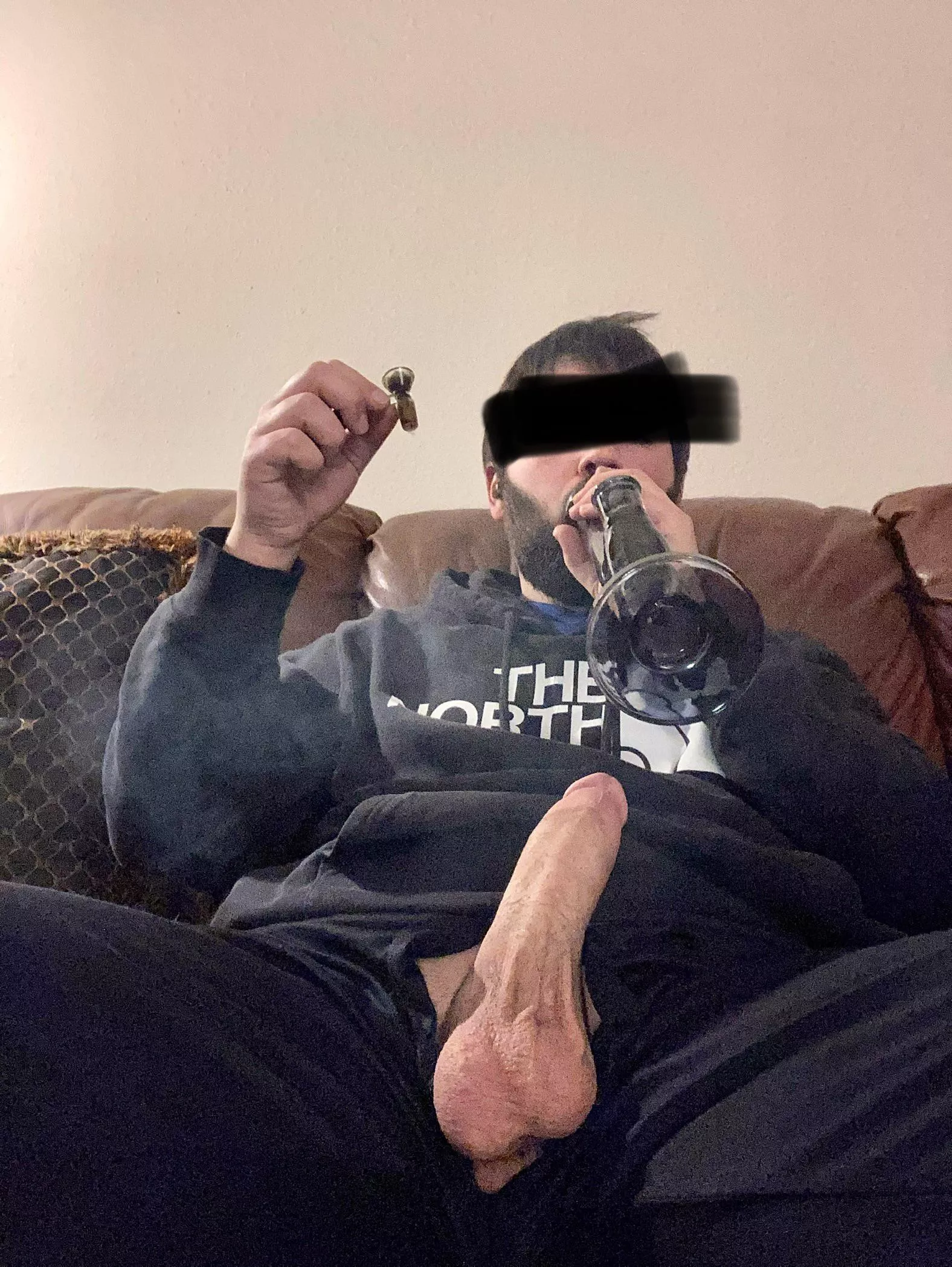 Kush and a hard dick?😉