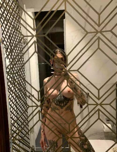 Let's wake the neighbours