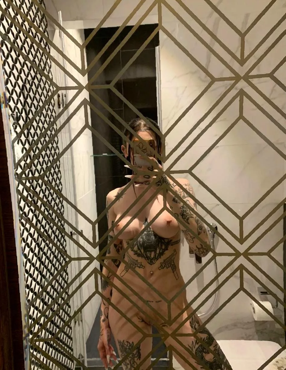 Let's wake the neighbours