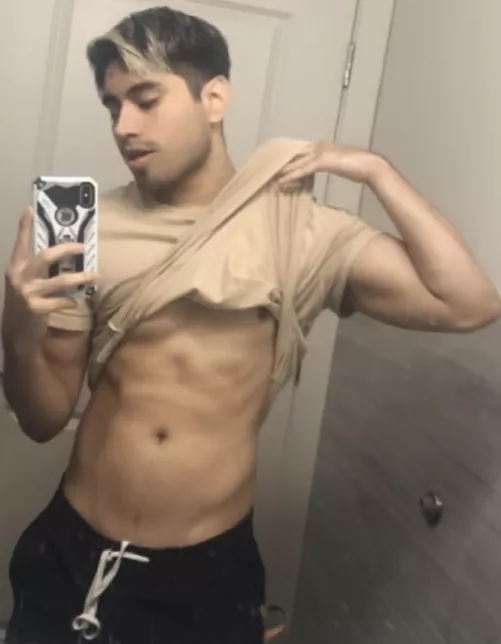 (M) man these holidays made me slack 😂 toughest month of the year