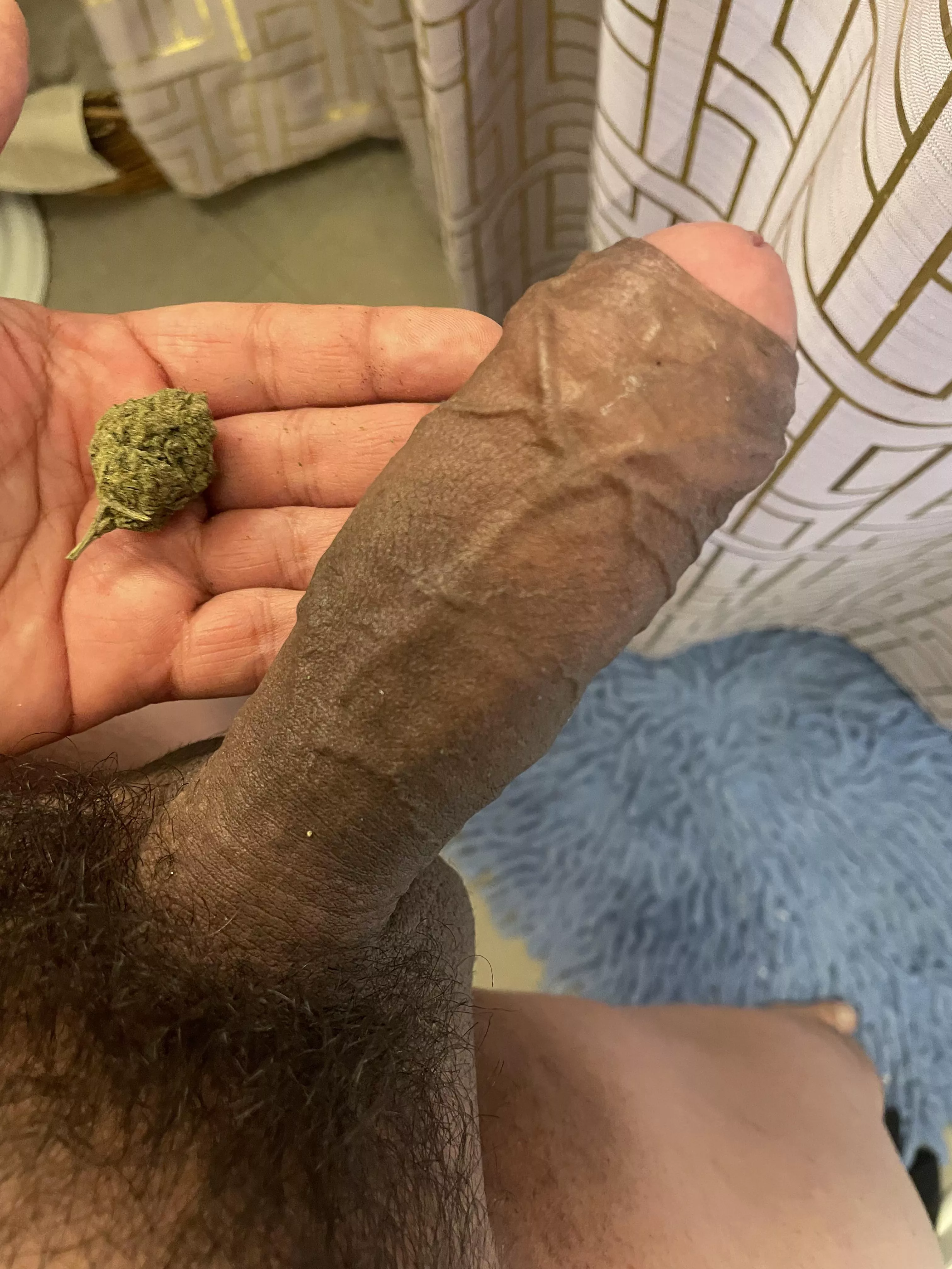 [m] Weed makes my dick fill