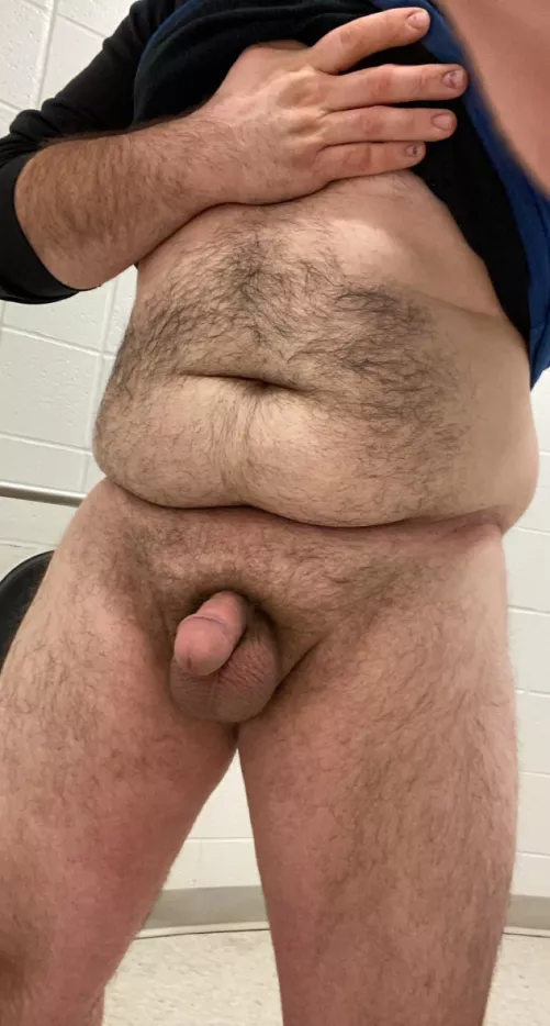 Meet me in the bathroom on our break? 😈😏