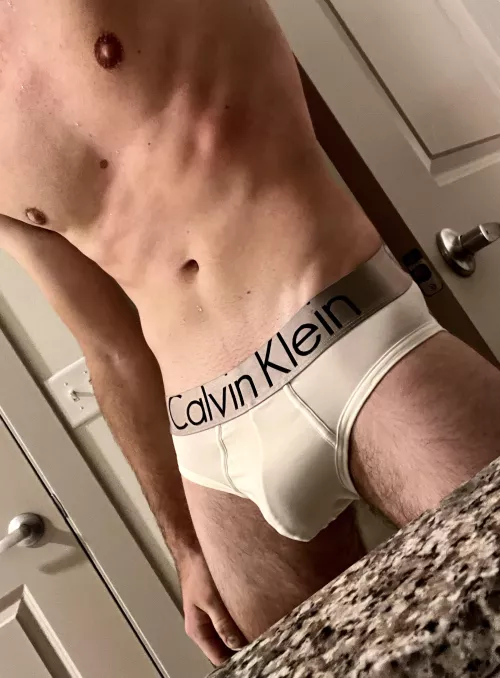 My sweaty white Calvins