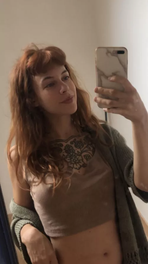 No make up but pokies