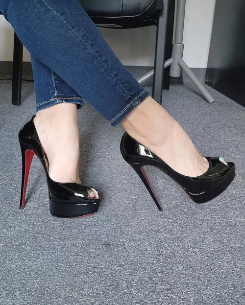 Peeptoe