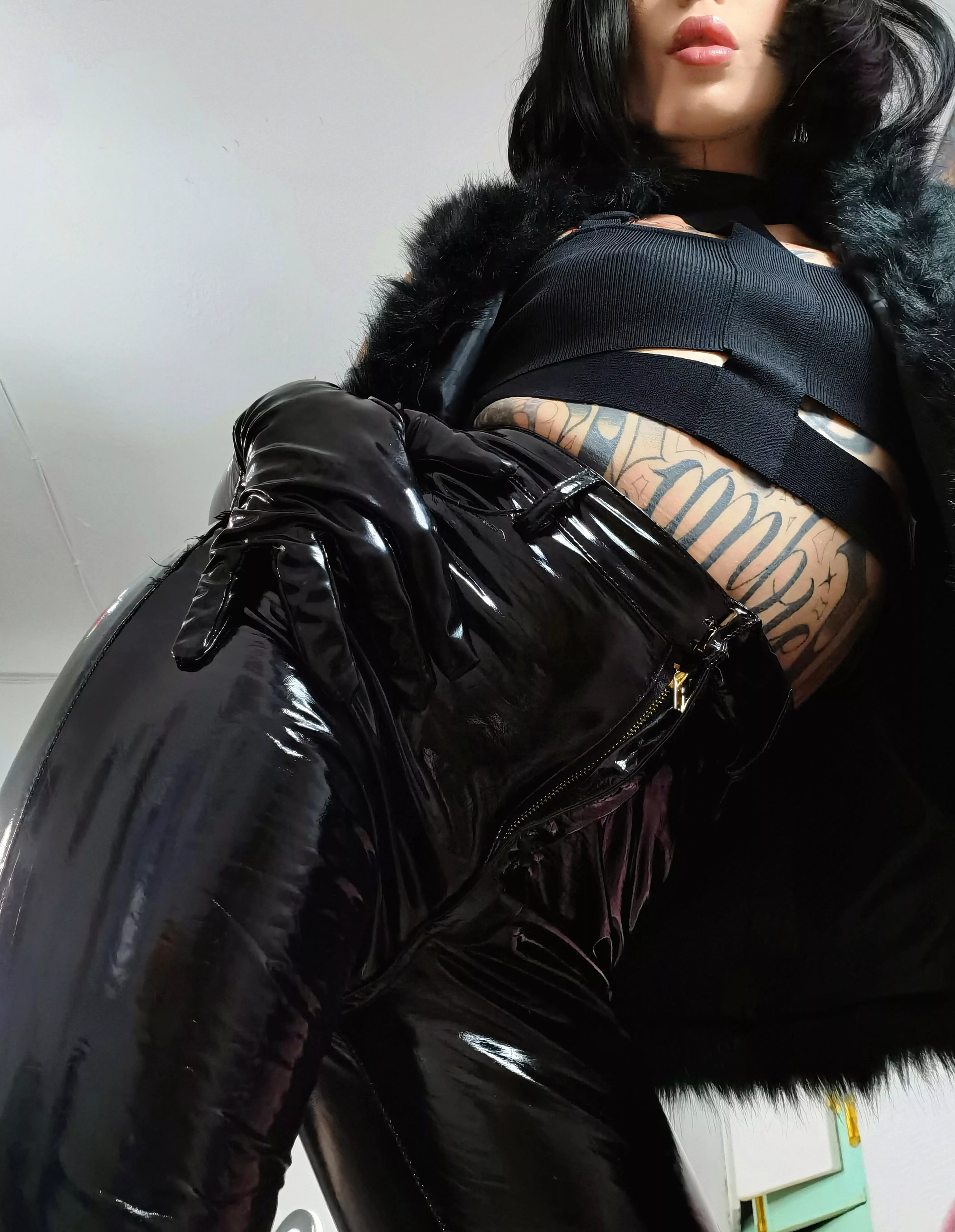 Shiny pants and gloves to match