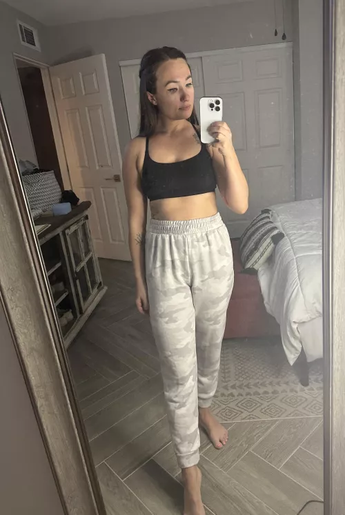 Small boobies but big booty