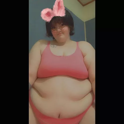 Such a pretty bunny! 🐰💗🎀🌸