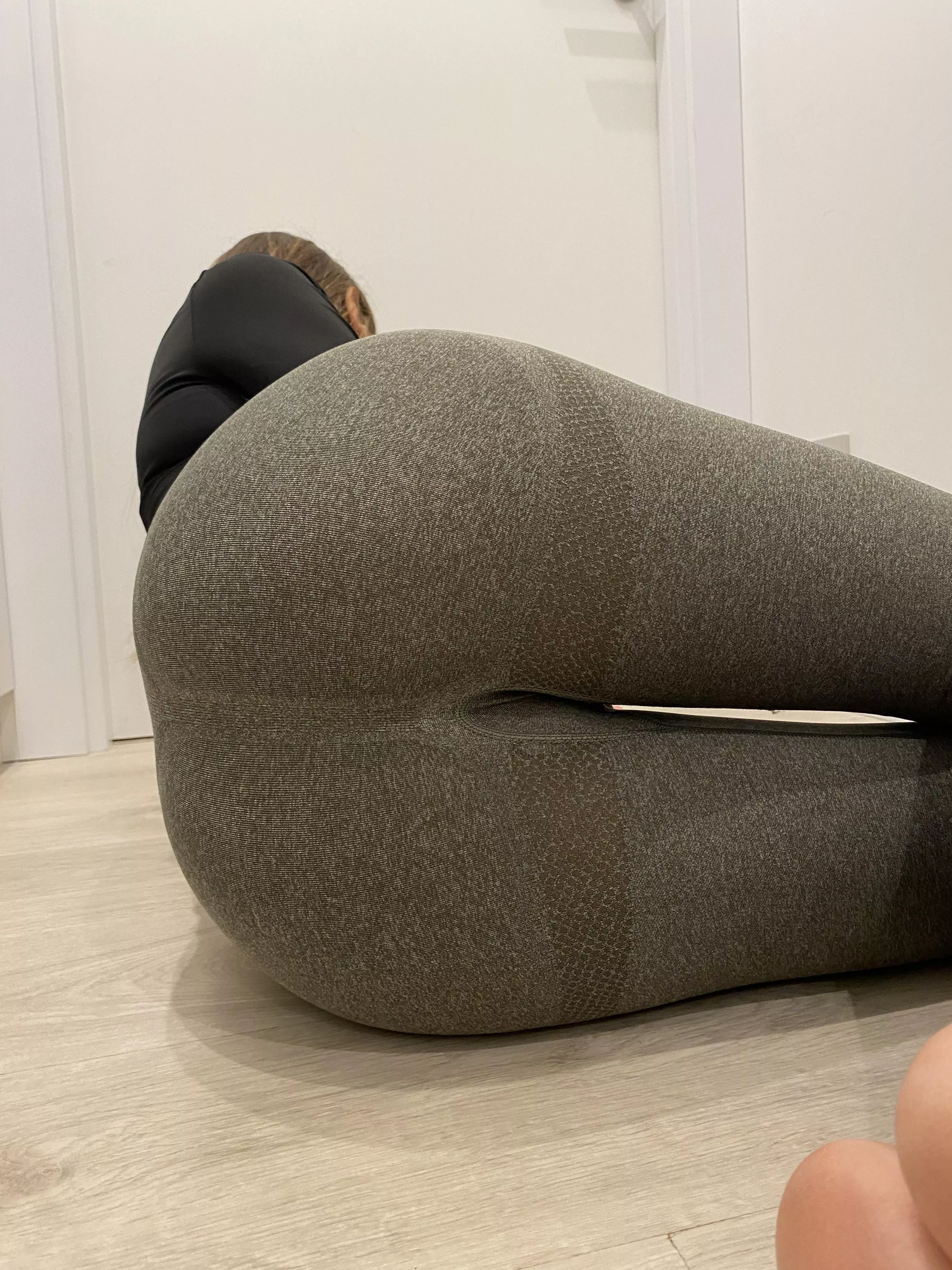 These are sweat proof, it just comes out when I take them off