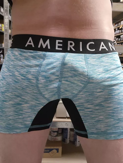 Thoughts on the new color Santa brought for me? 🙈