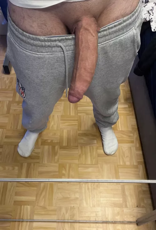 Use your mouth to get me hard