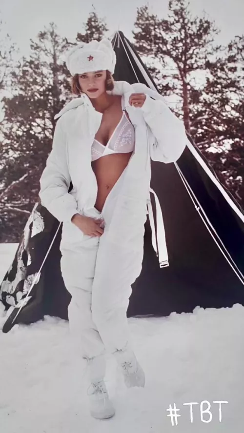 Vanessa Angel 1985 Spies Like Us