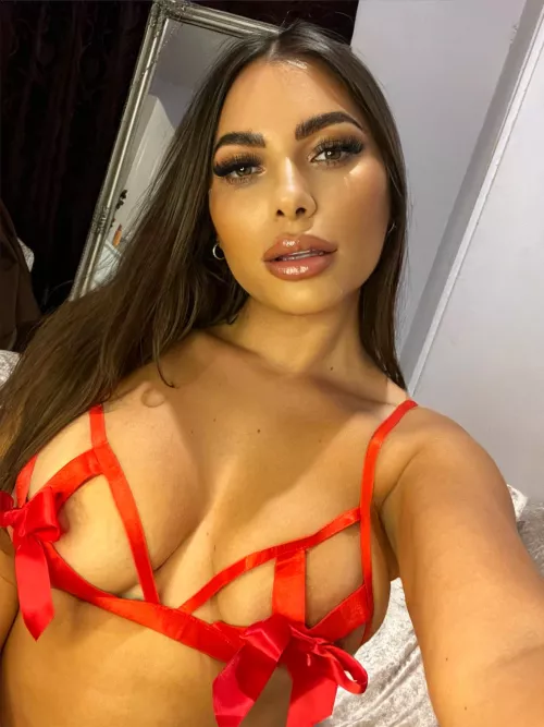 Wanna play with me daddy?