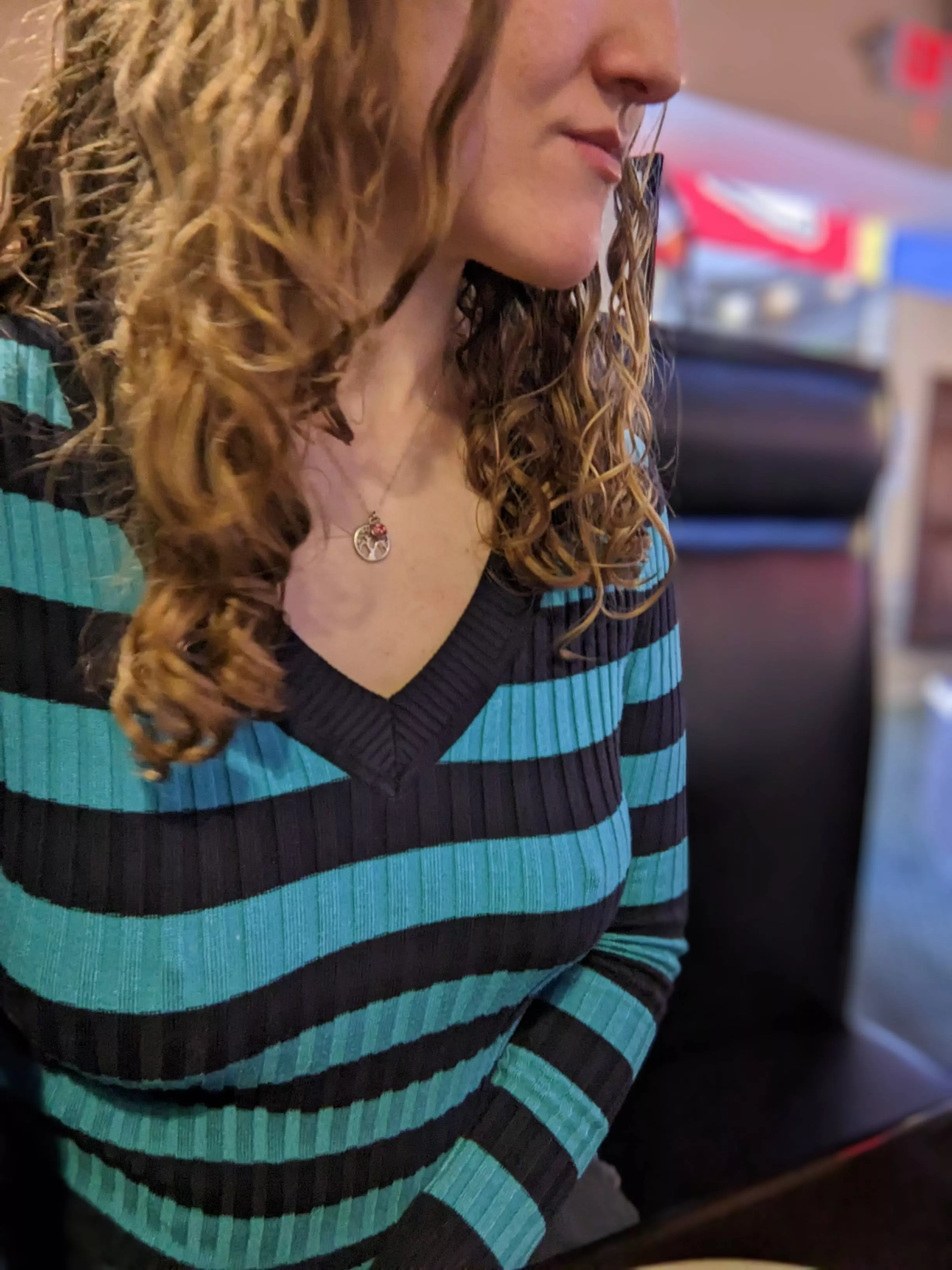 Went to a buffet for lunch. Do you think any of the other patrons noticed?