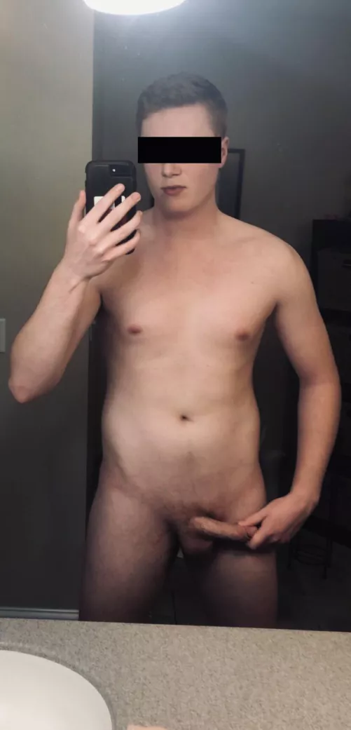 Who wants their forehead slapped by a big, ginger cock?