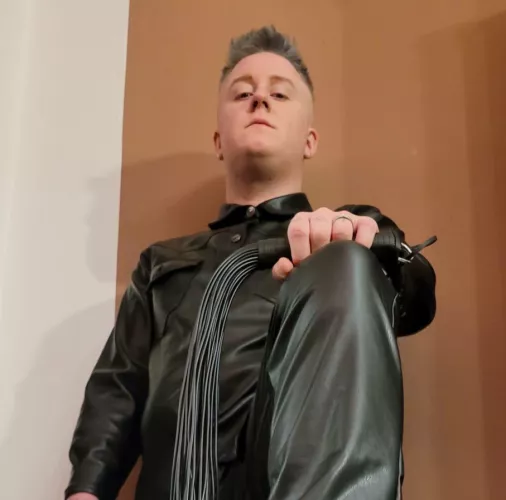 Who wants to jerk off for me?