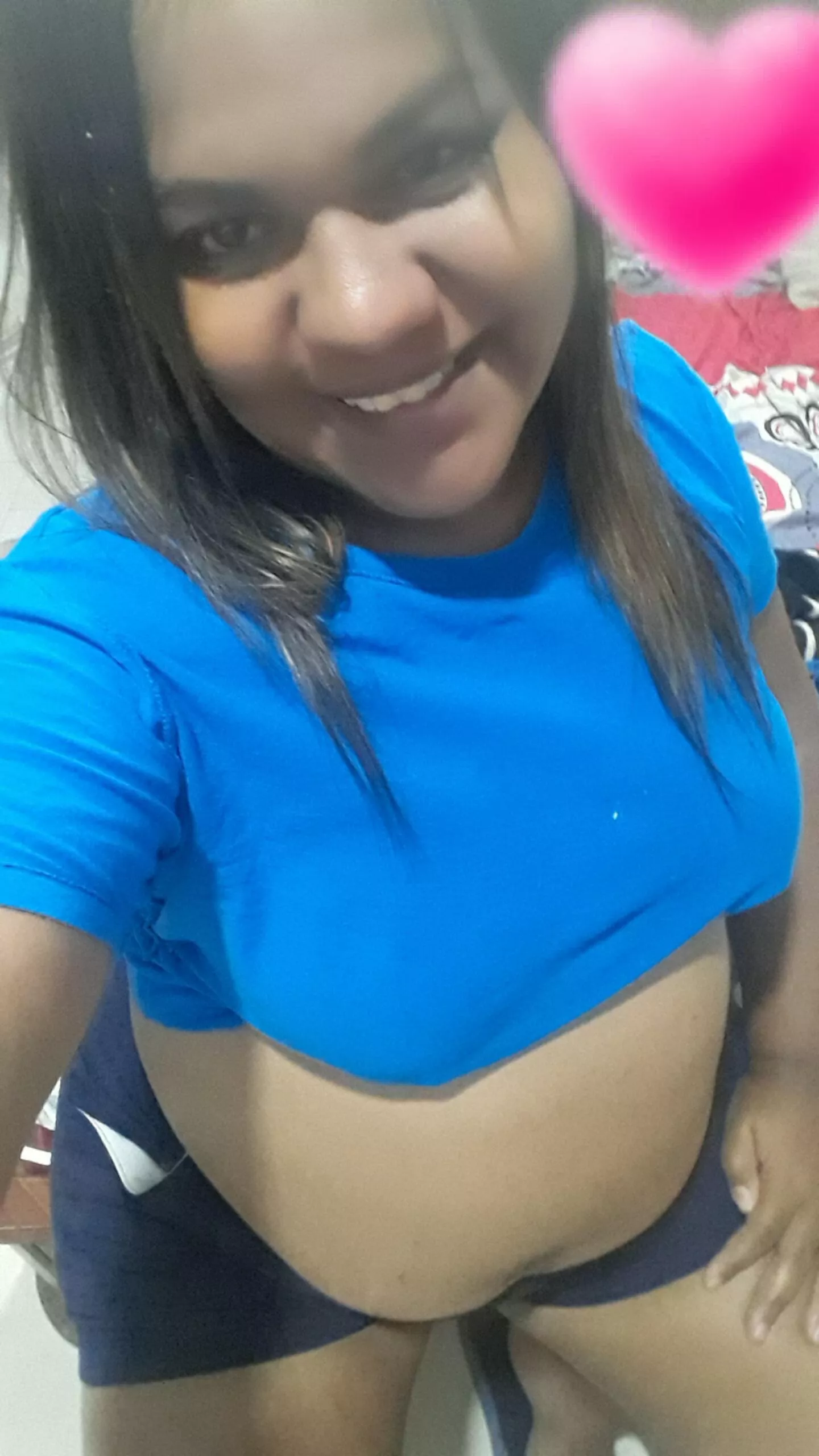 Who wants to see me play with my beautiful belly