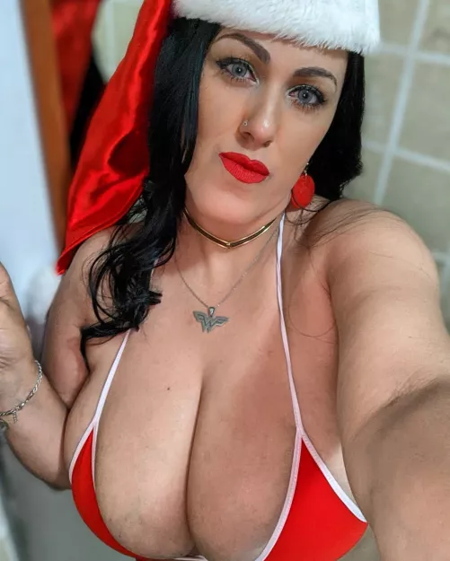 Wishing you a great day babe