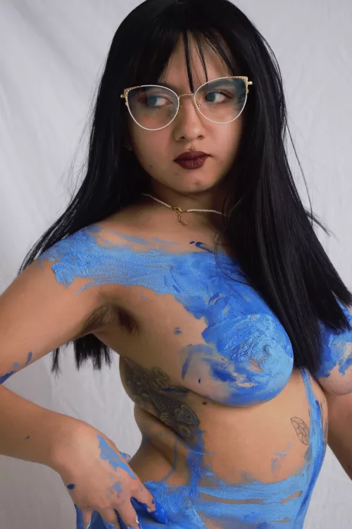 Your favorite hairy girl. did you miss me?