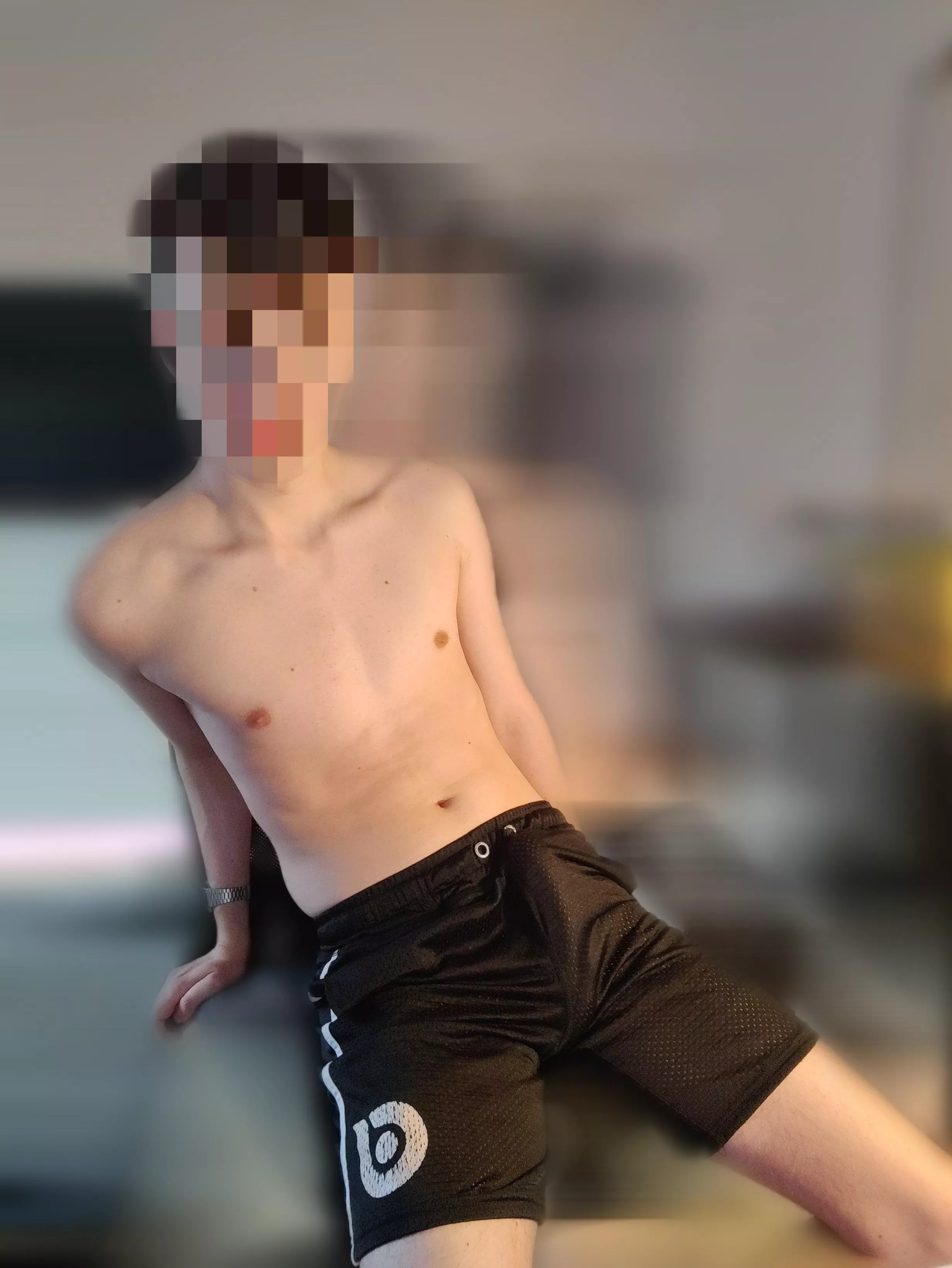 19, Sweden, Gothenburg. WWYD if you saw me in public like this?