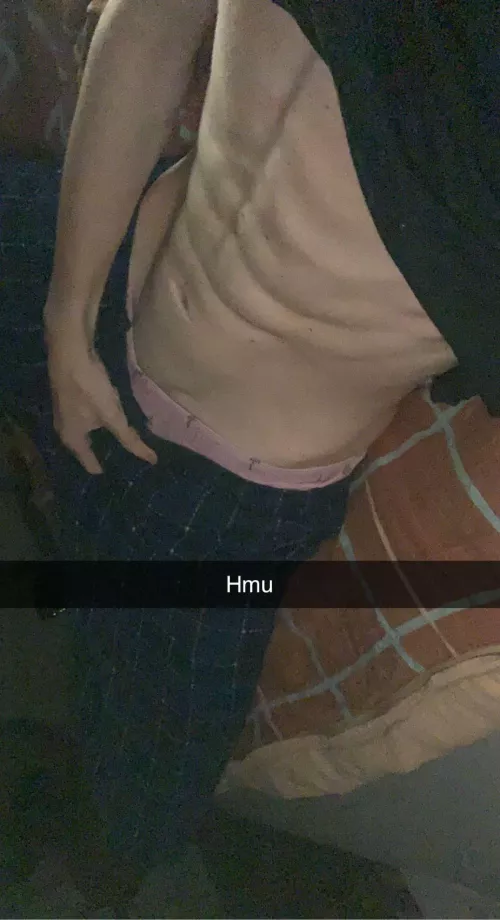 21 looking for 18-20 long term boys. Abs+++smooth++face++ sc:funthrowaway177