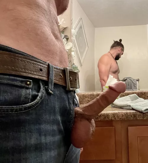 [33] Extra horny tonight…