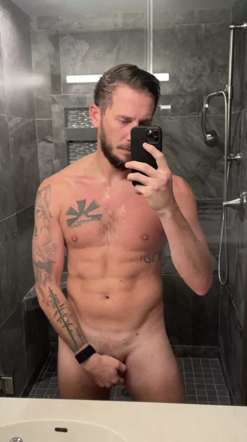 (36) home alone. Who is breaking in…