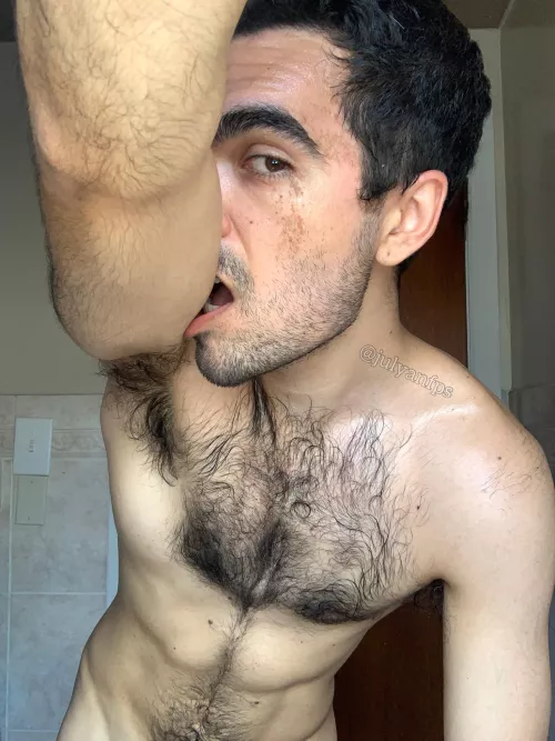 A very sweaty throwback from the summer 😜😜